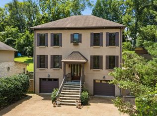 2115 Sharondale Dr, Nashville, TN 37215