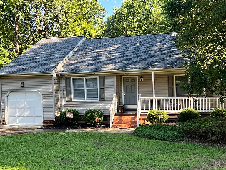 3940 Fox Hunt Trl — Photo 12