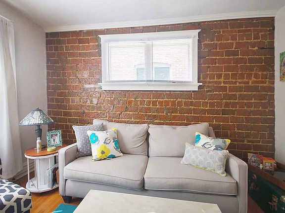 3rd image of 4445 Russell Blvd APT 1W