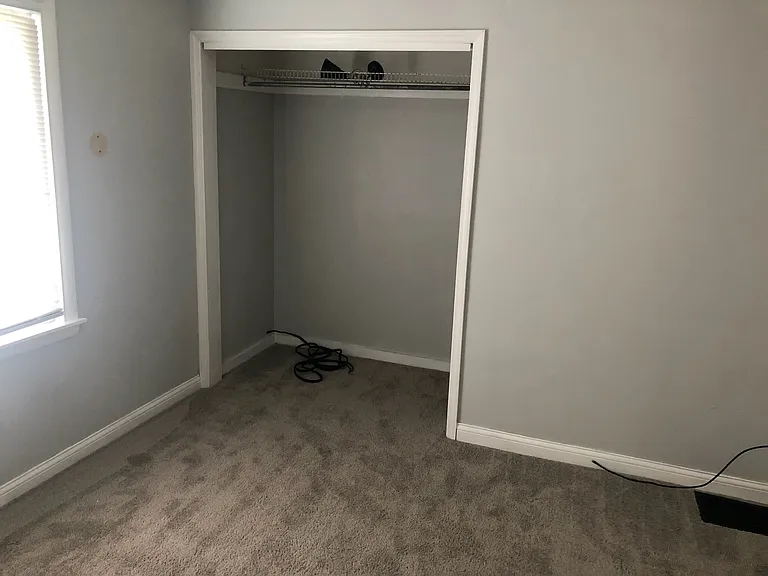 557 Walnut St NE #1 — Photo 18