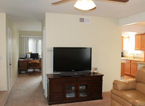 5th image of 3636 Newton St