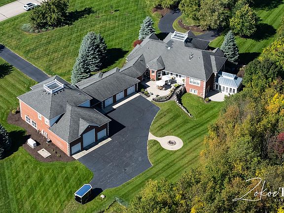 4th image of 3050 Ridge Port Dr NW