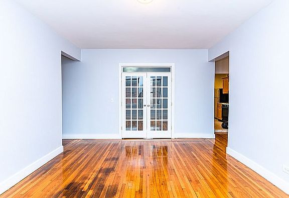 4th image of 170 New York Ave APT 25