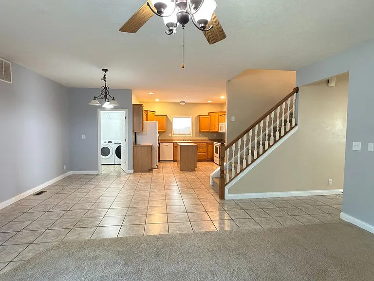 1036 Edgerton St — Photo 7