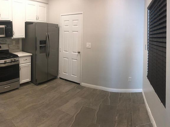 4th image of 2160 Lago Ventana