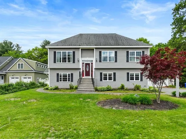 61 Bellflower Rd, Billerica, MA 01821