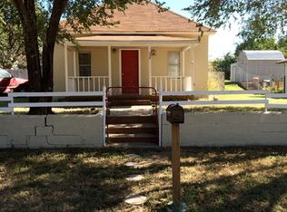 326 Hobart Ave, Canadian, TX 79014