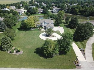 1230 W Hickory Point Rd, Decatur, IL 62526