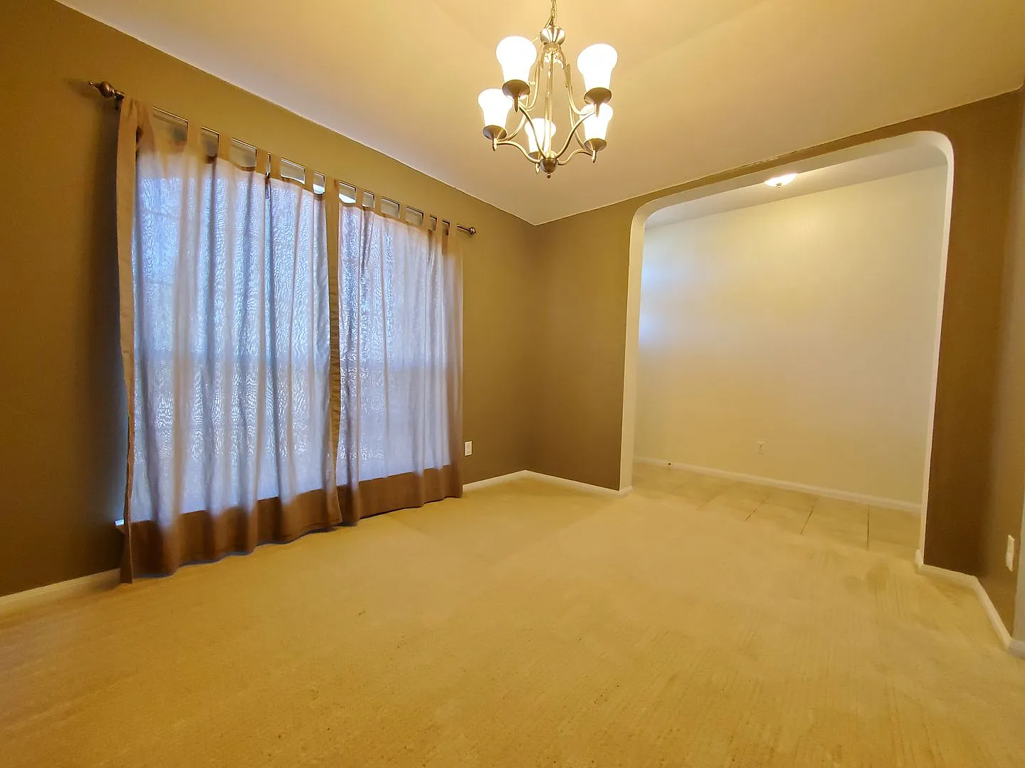 4-Bedroom House for Rent in Killeen — Photo 3