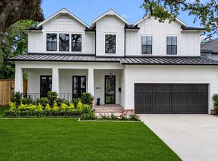 4902 Oak Forest Dr, Houston, TX 77018