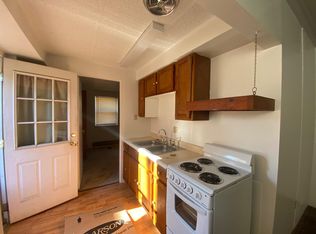 949 5th Ave #3, East Mc Keesport, PA 15035