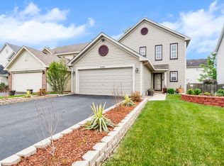 3102 W Gloria Ln, Joliet, IL 60435
