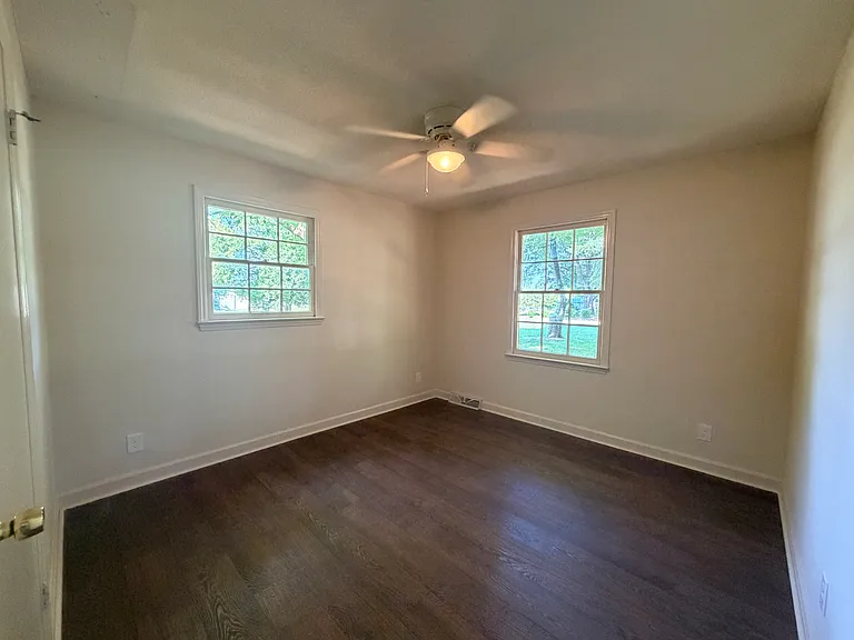 5701 Cates Dr — Photo 31