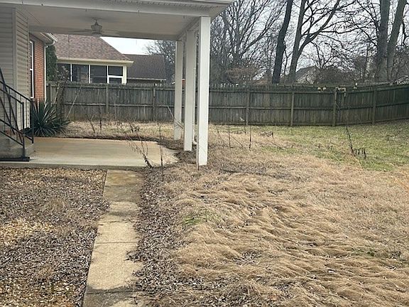 2nd image of 4236 N Woodstock Dr