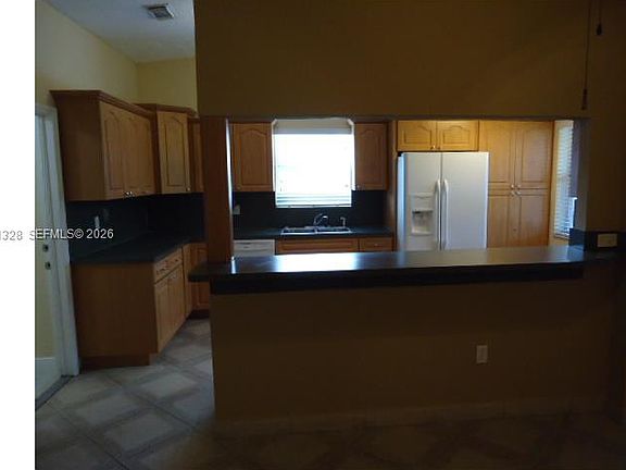 3rd image of 13621 SW 281st Ter