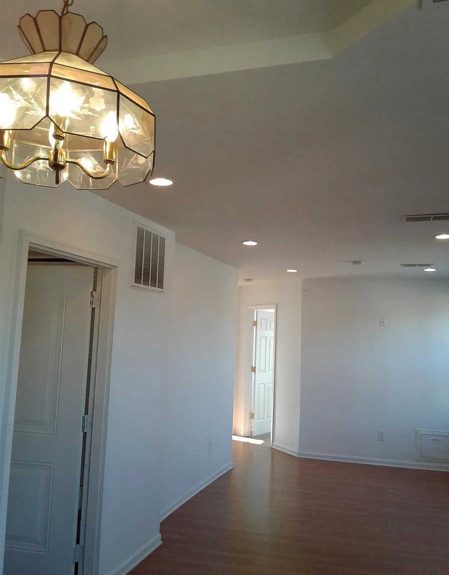 3801 Catalpa Street — Photo 3