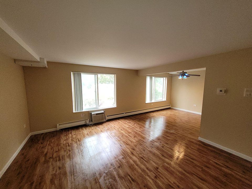 Entry & Living Room
