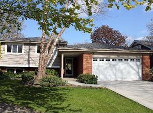 811 S Aldine Ave, Park Ridge, IL 60068