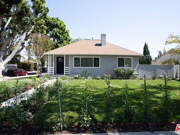 2nd image of 2558 Westwood Blvd