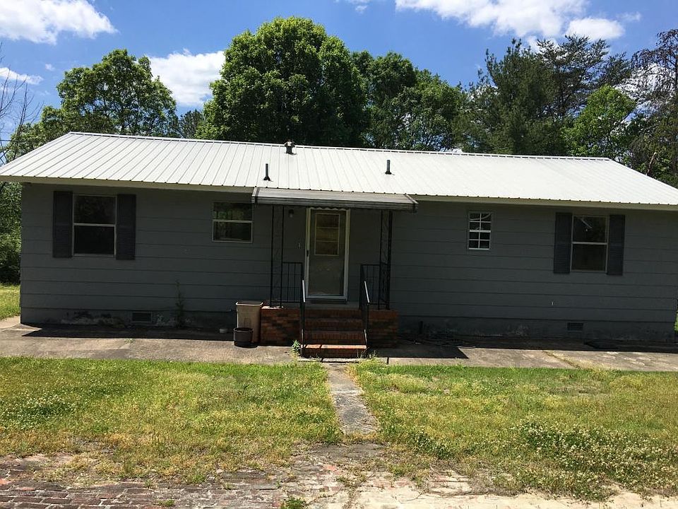 2nd image of 2429 Percy Vines Rd