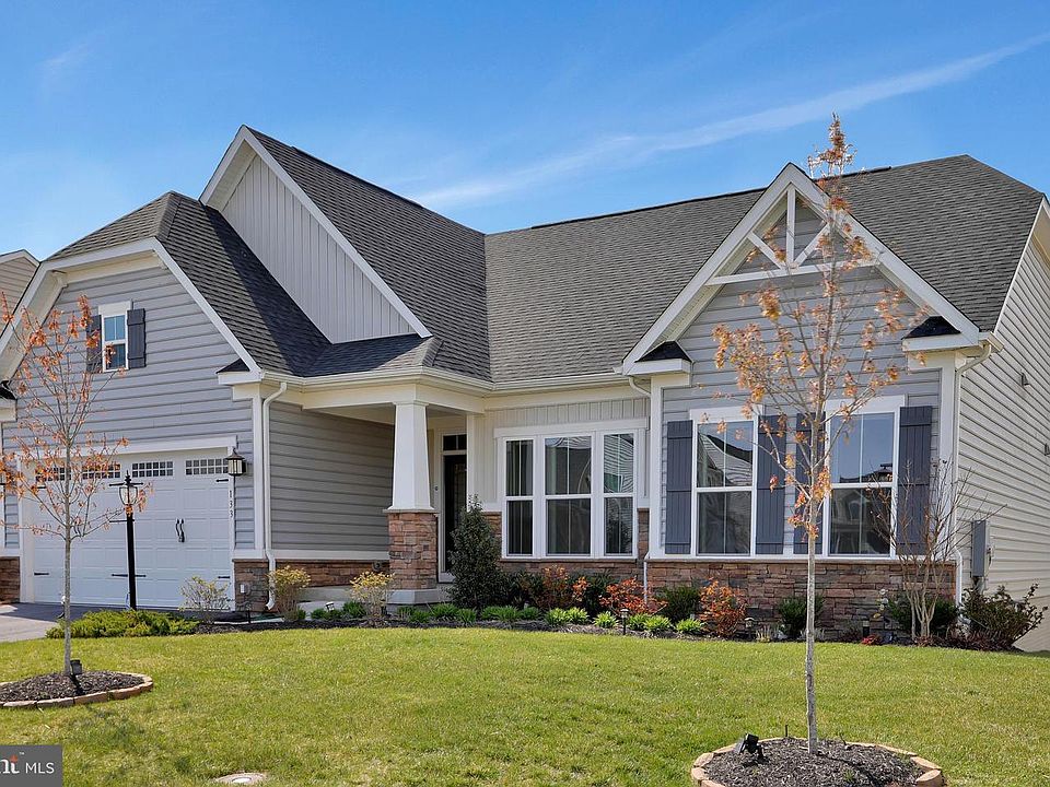 1st image of 133 Cabbage White Dr