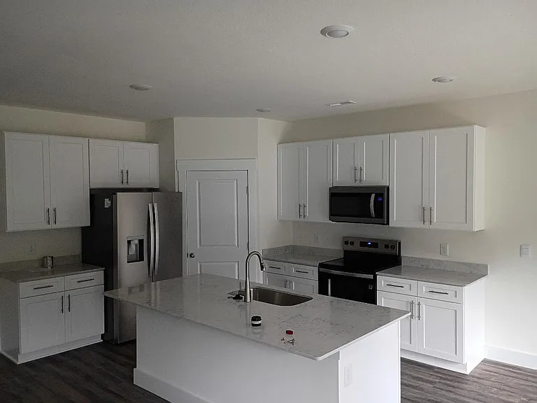 678 Saint Andrews Dr — Photo 12
