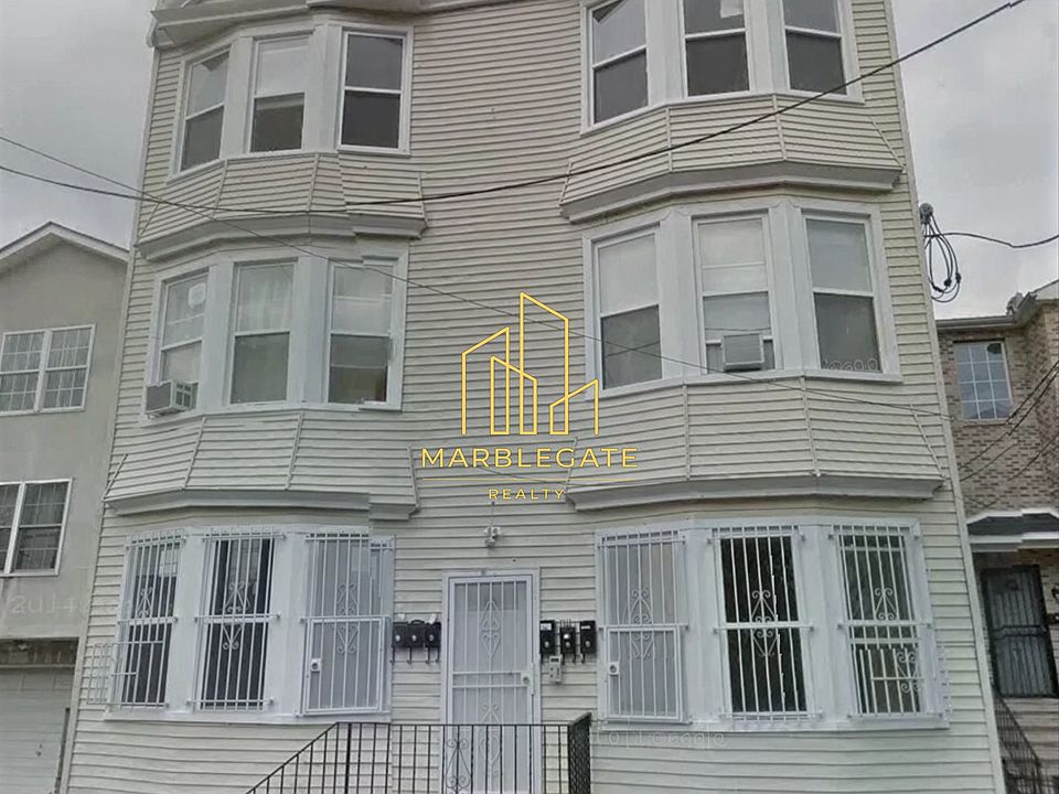 1st image of 311 S 6th St #22L