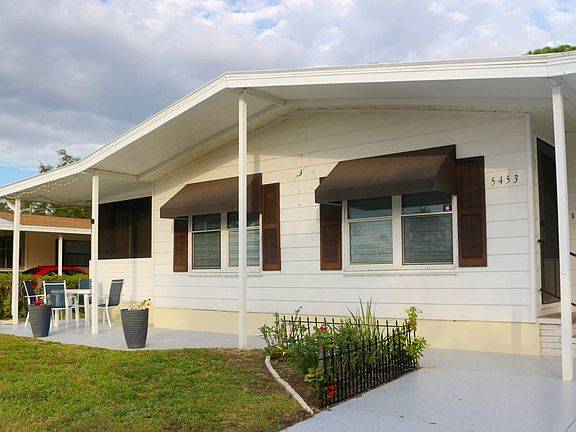 4th image of 5453 Seven Oaks Dr