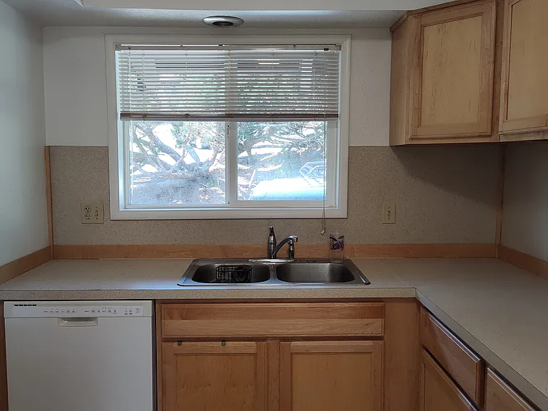 400 Beacon Hill Dr #7 — Photo 10