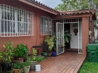 3440 SW 87th Ave, Miami, FL 33165