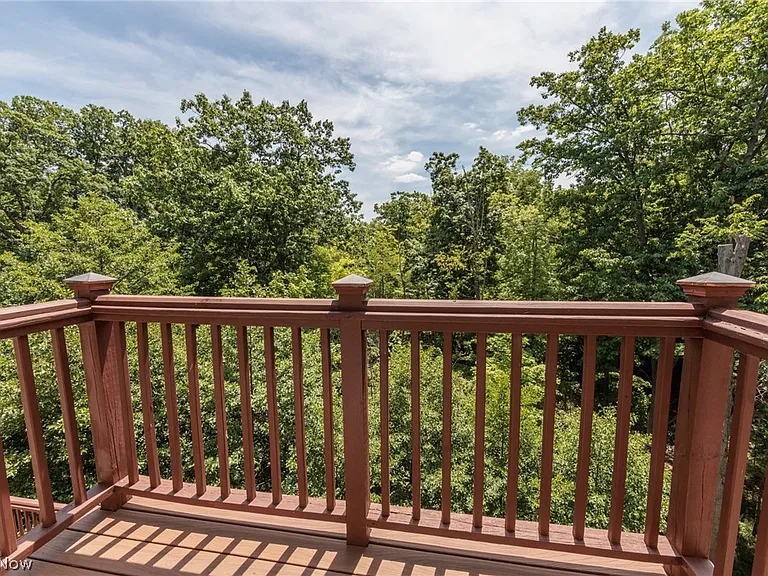 2 Creek Rdg — Photo 45