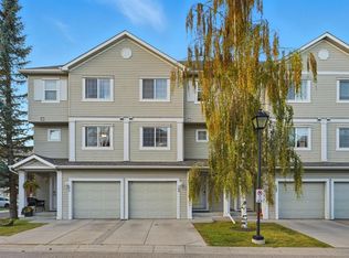 168 N Copperfield Ct SE, Calgary, AB T2Z 4Z3
