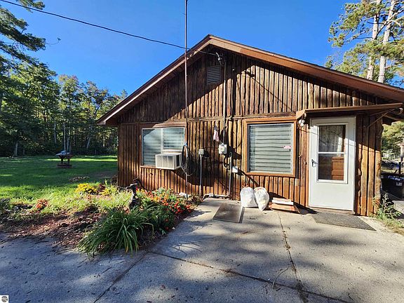 4th image of 5810 E Esmond Rd