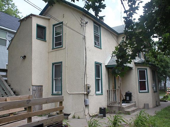 2nd image of 2605 Fremont Ave N