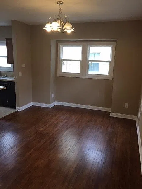 3 bed, 1.5 bath, 1500 sqft, $1,400 — Photo 3