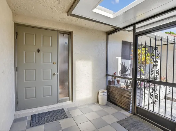 16807 Patio Village Lane, Weston, FL 33326