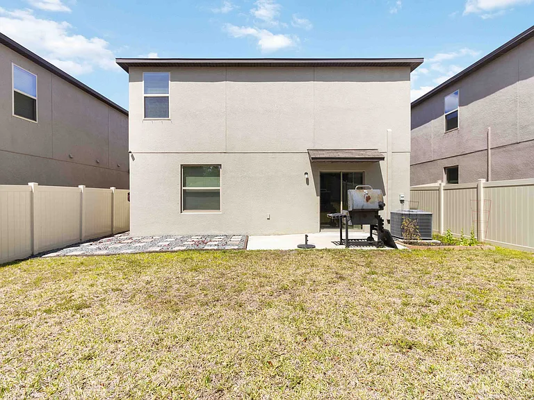 11920 Miracle Mile Dr — Photo 19