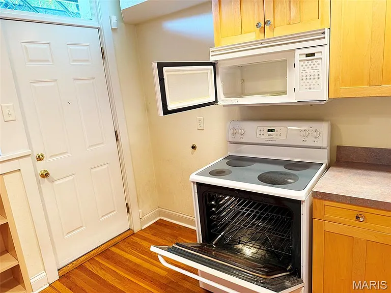 4400 Arsenal St #2E — Photo 17