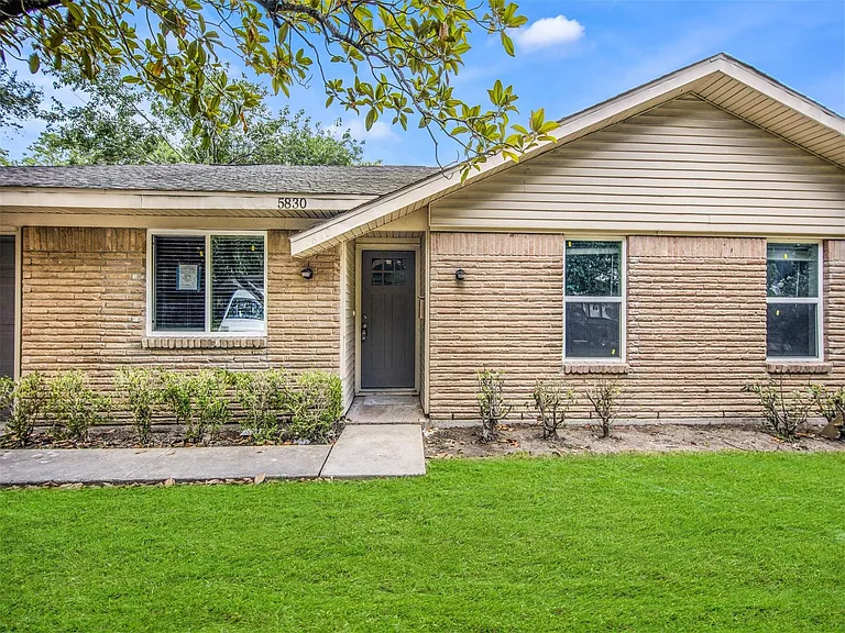 5830 Ettrick Dr — Photo 26