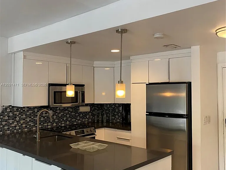 1540 Meridian Ave #4K — Photo 20