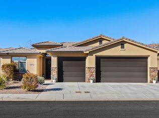 529 E Dry Springs Ln, Washington, UT 84780