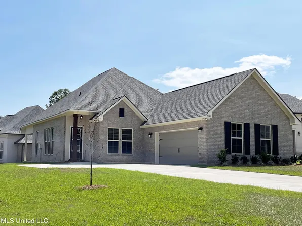 7292 S Aberdeen Dr, Pass Christian, MS 39571