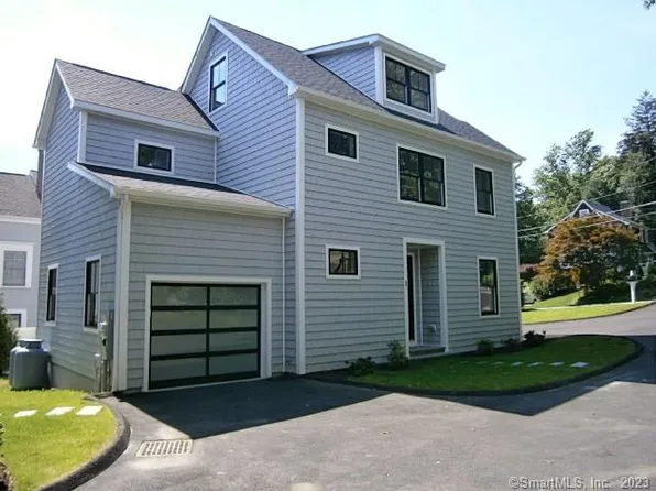 70 Seminary St Unit 1, New Canaan, CT 06840