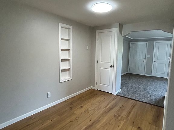 5th image of 156 S 60th St