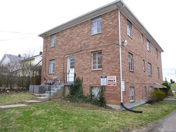 3rd image of 1203 W Fairview Ave