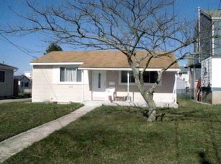 105 Hamilton Pl, Brigantine, NJ 08203