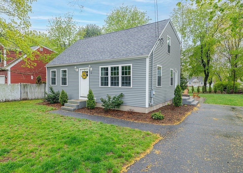 4 Cross St, Plainville, MA 02762 | Zillow