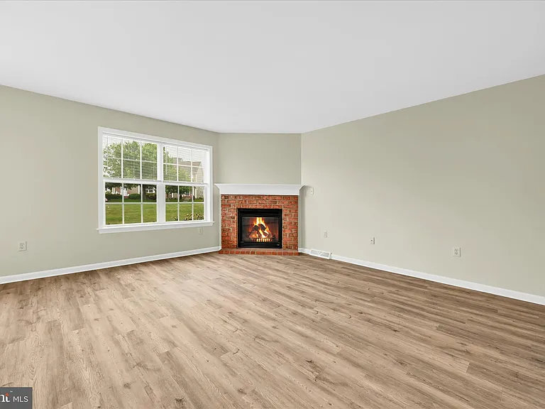 640 Courthouse Cir — Photo 5