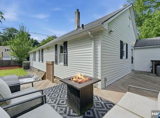 20 Yesler Way, Hillsdale, NJ 07642
