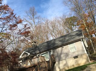 604 Alturas Rd, Highland Lakes, NJ 07422